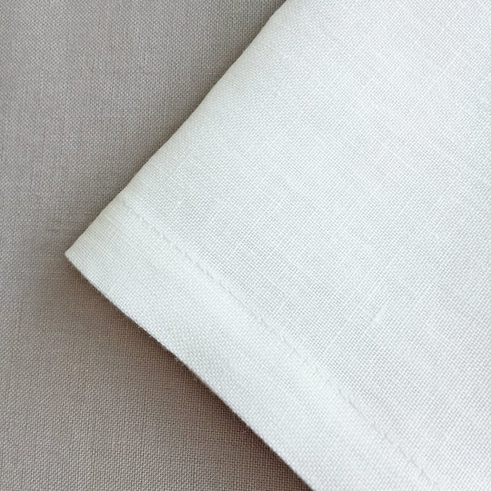 The Roaming Chair Tablecloth Linen Tablecloth High Quality - White